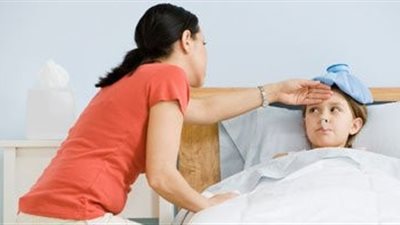 أعراض إصابة الطفل بضربة شمس وطرق الوقاية منها 