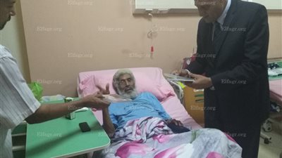 محافظ السويس يزور 