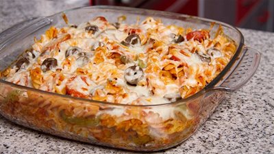  طريقة بسيطة لعمل مكرونة البيتزا اللذيذة