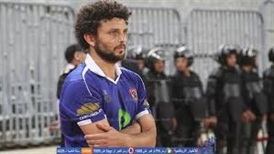 غالي يعنف عمرو جمال في لقاء سموحة