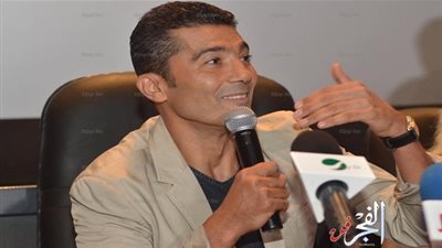 خالد النبوي يحضر عرض 