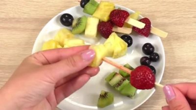 طريقة عمل مثلجات الزبادى و الفواكه