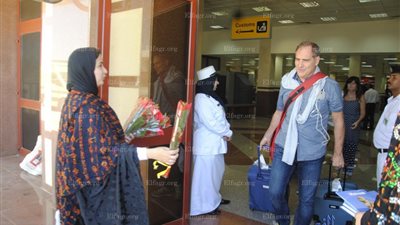 مطروح تستقبل رابع طائرات 