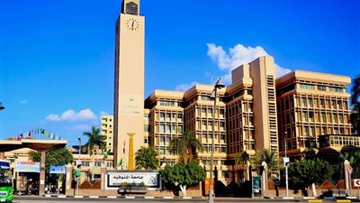 رئيس جامعة المنوفية يعتمد نتيجة الهندسة الإلكترونية