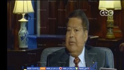 لقاء مع العالم  أحمد زويل بعد تكريم جامعة كالتك