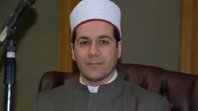 مظهر شاهين ناعيًا 