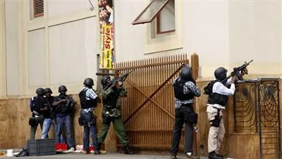 الشرطة الكينية تلقي القبض على اثنين من المشتبه بانتمائهما لحركة 