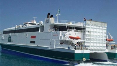 العبارة القاهرة تغادر ميناء الغردقة متجهة الي ضبا