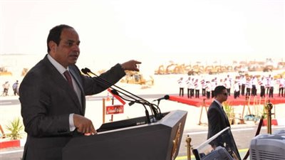 سر غضب السيسي في الاحتفال بالذكرى الأولى لقناة السويس الجديدة