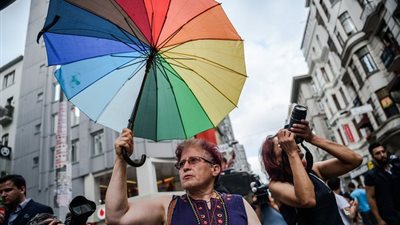 تهديد وقتل المثليين جنسيا في تركيا 