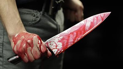 عامل بدار السلام يقتل شقيقته طعنًا بالسكين لشكه في سلوكها