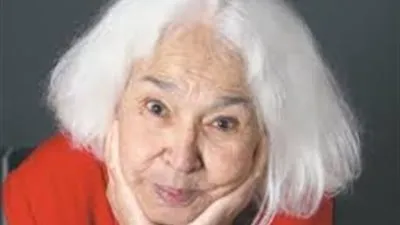 نوال السعداوي تهاجم ختان الإناث والذكور