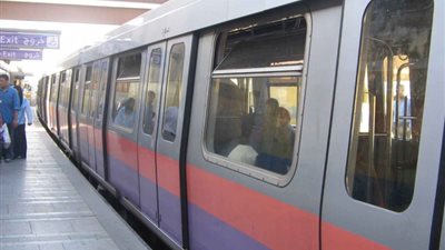 تعطل حركة المترو بين محطتي محمد نجيب  و