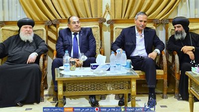 محافظ سوهاج يزور دير الأنبا شنودة بصعيد مصر..(صور) 