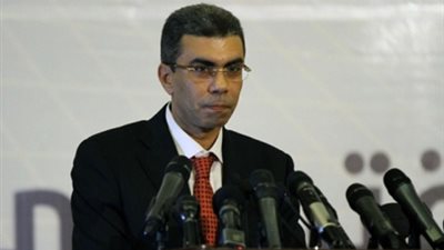 ياسر رزق: هناك لوبى غربي يريد عرقلة مدة السيسي الرئاسية