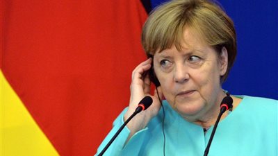 نائب المستشارة الألمانية يستبعد إلغاء ازدواجية الجنسية