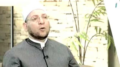 داعية إسلامى يرد على زوج يشتكى من سوء سلوك زوجته (فيديو)