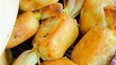  طريقة تحضير بونبون البطاطس بالجبن الشهية