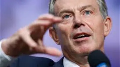 خبير دولي يكشف أسباب زيارة توني بلير للقاهرة 