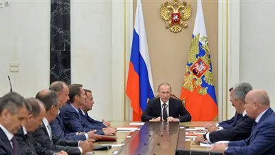 بوتين يناقش إجراءات أمنية إضافية في شبة جزيرة القرم