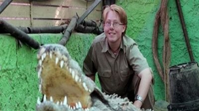 عامل حديقة حيوانات توفي على يد تمساح ضخم خلال محاولة اغتصابه 