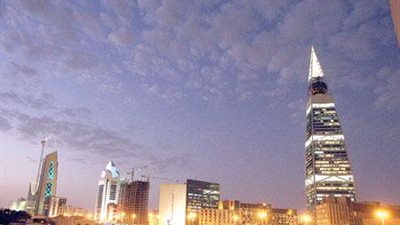 تحويل الرياض المالي إلى منطقة حرة ومقرا لـ 