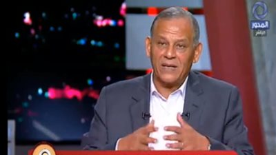 السادات: الإحتكاك بالعالم الخارجي 