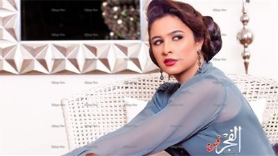 تعرف على رسالة نجل محمود عبد العزيز إلى ياسمين عبد العزيز