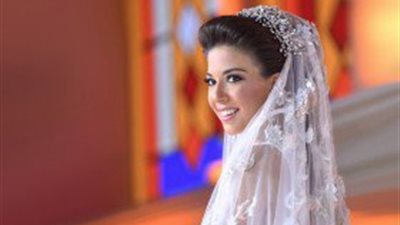 8 نصائح فعّالة للحصول على مكياج زفاف مثالي خلال الصيف 