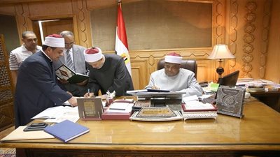  وكيل الأزهر يعتمد نتيجة الدور الثاني للابتدائية والإعدادية