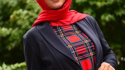 أجمل ملابس محجبات باللون الاحمر