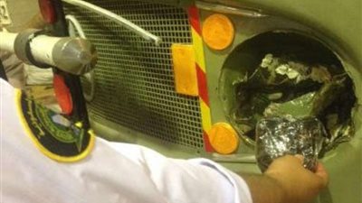 منع تهريب 400 ألف حبة مخدرة في 