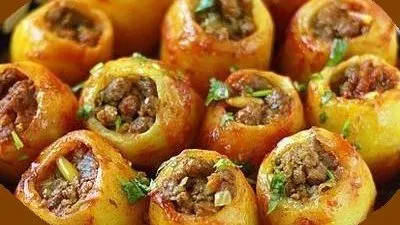 طريقة عمل البطاطس المحشية باللحمة المفرومة