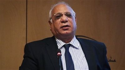 نادر نور الدين: 