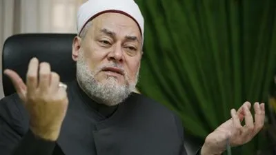 على جمعة: لا يجوز طاعة الأب عند طلبه قطع صلة الرحم