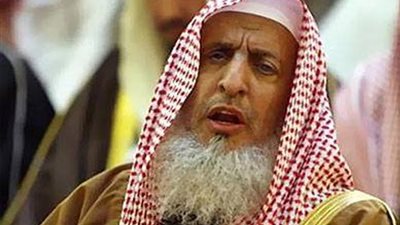 المفتي: بعض الحسابات المجهولة تُدار من الخارج لإشعال الفتنة 