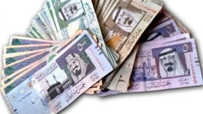 الحقباني: انفراج في أزمة الرواتب