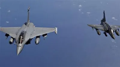 فرنسا تشن غارة جديدة على أهداف لـ