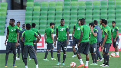 المنتخب السعودي يصل إلى قطر لخوض معسكره
