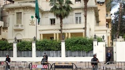 سفارة المملكة بالقاهرة للطلبة: بكالوريوس نعم.. ماجستير ودكتوراه لا!