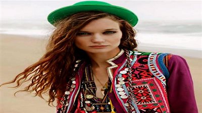  صيحات جديدة ومميزة لأرتداء ملابس الفولكلور والتراث الرائعة 