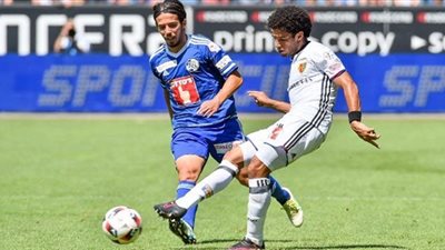 بالفيديو.. عمر جابر يتقمص دور مذيع كوميدي ويغازل المصريين