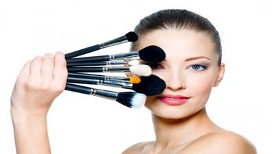  لا تشاركي أحداً فى هذه مستحضرات التجميل لانها تنقل امراض