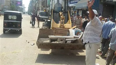 إزالة 841 حالة إشغالات وضبط 139 قضية بيئة فى حملة بشوارع كفر الشيخ