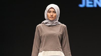 أحدث ملابس المحجبات لموسم العودة للجامعة (صور)