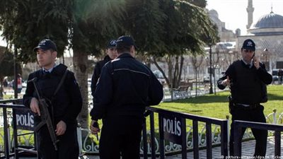 تركيا توقف 146 أستاذًا جامعيًا بتهمة صلات مع جولن