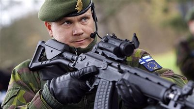 بودابست وبراغ تدعوان لإنشاء جيش أوروبي موحد