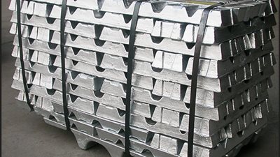 الزنك يقفز إلي أعلى مستوى له خلال 15  شهراً  