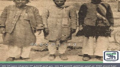 تعرف على حكاية صورة الحجاج الثلاثة في تبوك قبل 56 عاماً