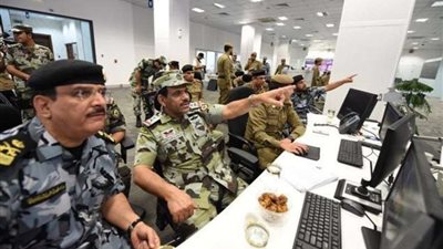 خطط أمنية ومرورية لتوفير أقصى درجات الأمن والسلامة لضيوف الرحمن